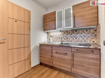 3 | Prodej bytu, 2+kk, 38 m²