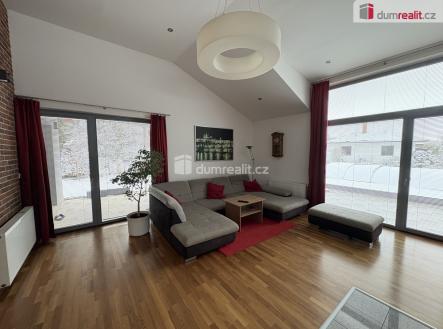 1 | Prodej - dům/vila, 208 m²