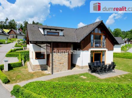 2 | Prodej - dům/vila, 167 m²