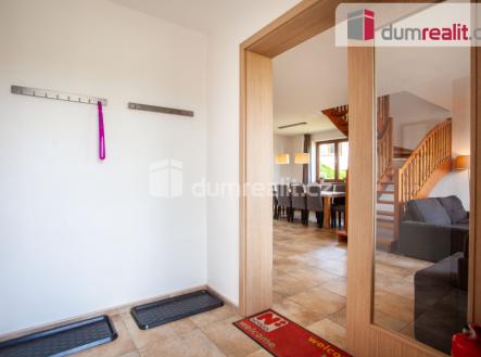 4 | Prodej - dům/vila, 167 m²