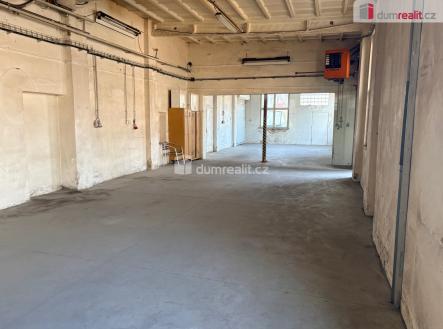 2 | Pronájem - skladovací prostor, 130 m²