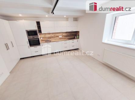 2 | Pronájem bytu, 2+kk, 68 m²