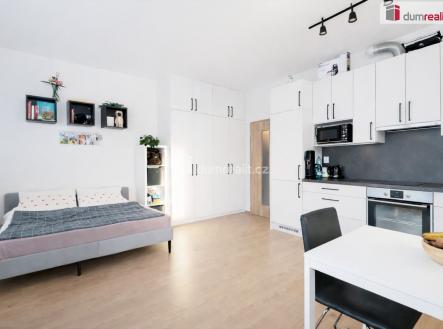 3 | Pronájem bytu, 1+kk, 36 m²