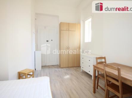 4 | Pronájem bytu, 1+kk, 25 m²