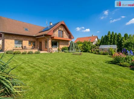 1 | Prodej - dům/vila, 215 m²