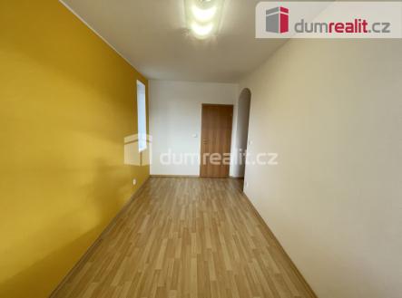 5 | Pronájem bytu, 1+1, 30 m²