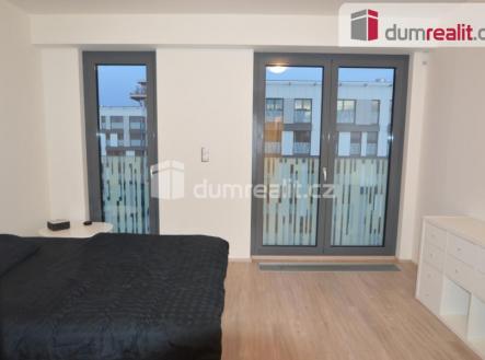 3 | Pronájem bytu, 1+kk, 37 m²