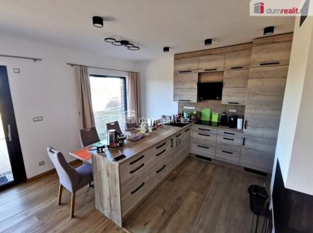 3 | Prodej - penzion, 360 m²