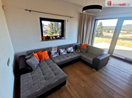 4 | Prodej - penzion, 360 m²