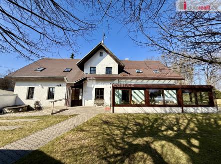 3 | Prodej - dům/vila, 5 390 m²