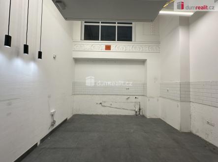 3 | Pronájem - obchodní prostor, 14 m²