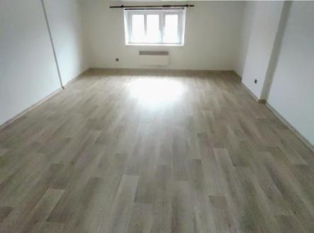 3 | Pronájem bytu, 1+1, 42 m²