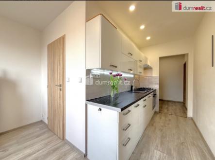 4 | Prodej bytu, 2+1, 64 m²