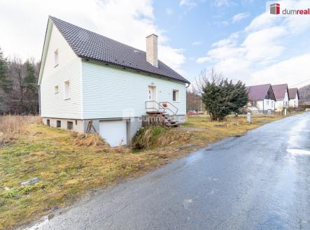 2 | Prodej - dům/vila, 220 m²