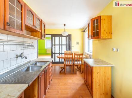 3 | Prodej - dům/vila, 220 m²