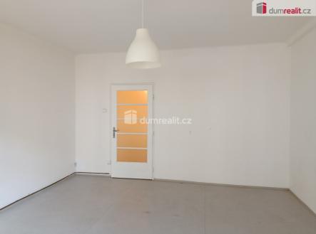 4 | Pronájem bytu, 1+kk, 30 m²