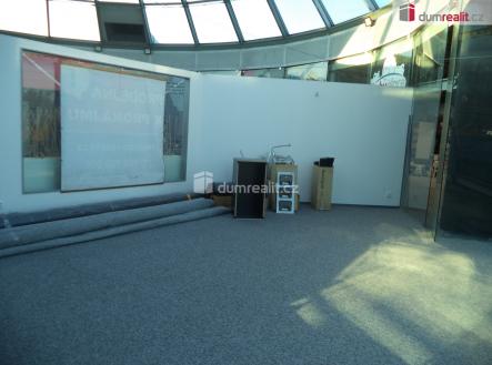 4 | Pronájem - obchodní prostor, 60 m²