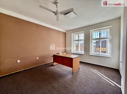 3 | Pronájem - obchodní prostor, 36 m²