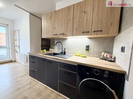 3 | Prodej bytu, 2+kk, 60 m²