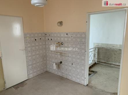 13 | Prodej - dům/vila, 160 m²