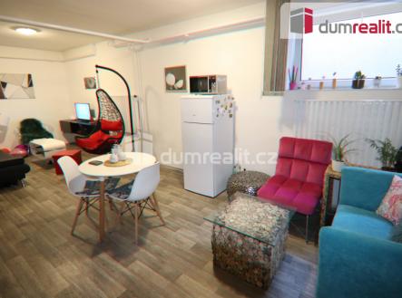 2 | Pronájem bytu, 1+kk, 39 m²