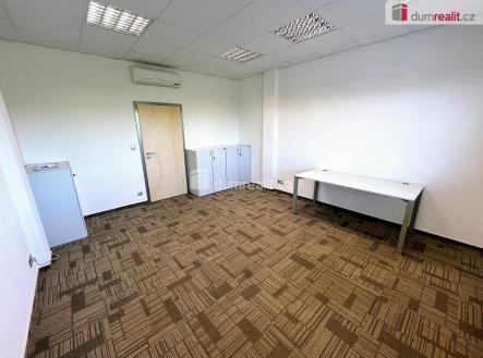 2 | Pronájem - kanceláře, 20 m²