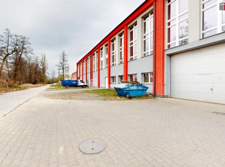 Pronájem - výrobní prostor, 22 m²