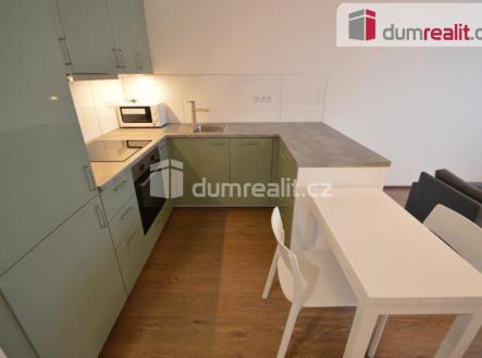 1 | Pronájem bytu, 1+kk, 40 m²