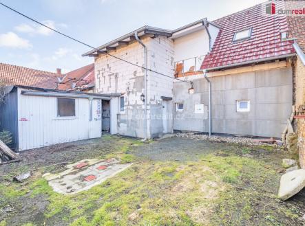 3 | Prodej - dům/vila, 249 m²