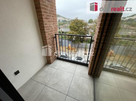 4 | Pronájem bytu, 1+kk, 32 m²