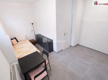 4 | Pronájem bytu, 1+kk, 21 m²