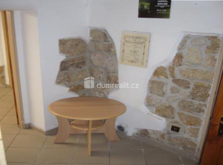 3 | Pronájem - obchodní prostor, 12 m²