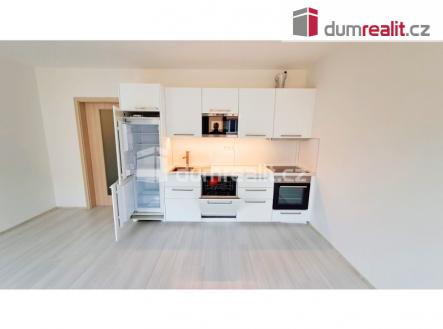 3 | Pronájem bytu, 1+kk, 31 m²