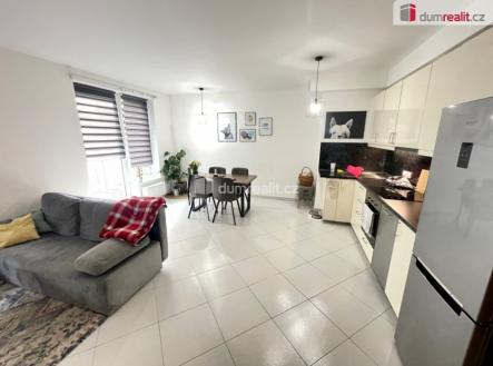 2 | Pronájem bytu, 2+kk, 57 m²