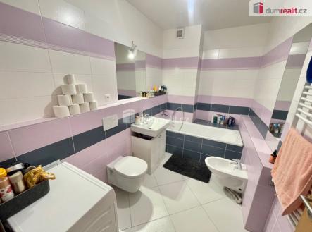 3 | Pronájem bytu, 2+kk, 57 m²