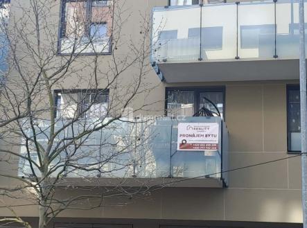 Pronájem bytu, 2+kk, 57 m² obrázek