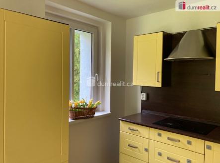 7 | Prodej - dům/vila, 960 m²