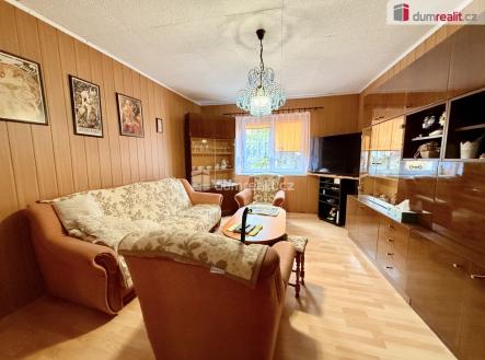 3 | Prodej - dům/vila, 215 m²