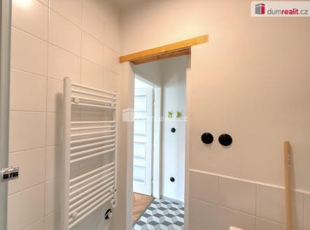 6 | Pronájem bytu, 2+kk, 38 m²