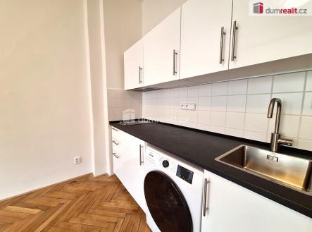 2 | Pronájem bytu, 1+kk, 28 m²