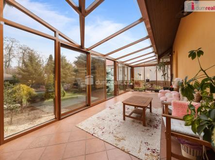 2 | Prodej - dům/vila, 337 m²