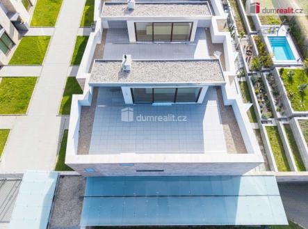 4 | Prodej - dům/vila, 286 m²