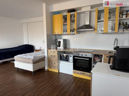 2 | Pronájem bytu, 1+kk, 38 m²