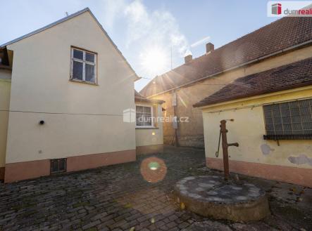 4 | Prodej - dům/vila, 115 m²