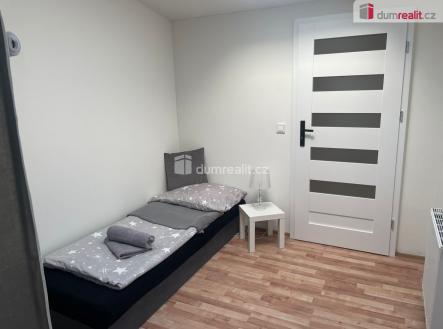 2 | Pronájem bytu, jiný, 14 m²