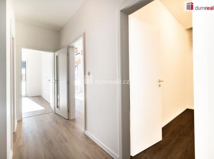 3 | Pronájem bytu, 2+kk, 77 m²