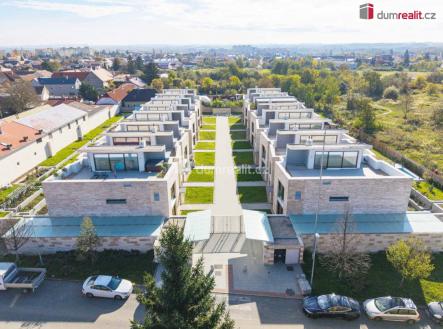 3 | Prodej - dům/vila, 378 m²