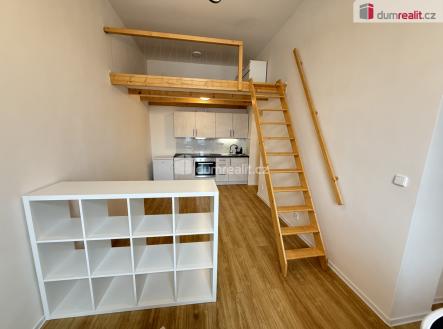 2 | Pronájem bytu, 1+kk, 35 m²