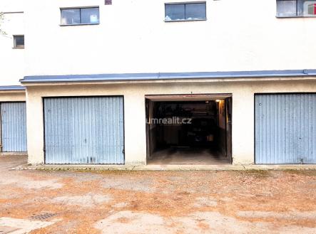 3 | Prodej - malý objekt/garáž