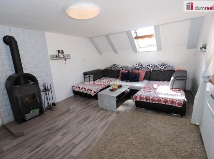 2 | Prodej - komerční objekt, jiný, 330 m²